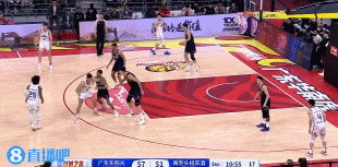  一度落后17分！利夫连中三分 同曦扳平广东重回同一起跑线